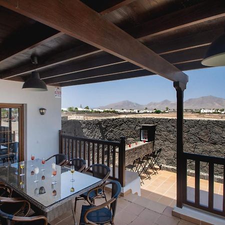 Villa Vista Reina - Luxury 6 Bedroom - Heated Pool- Views - Pool Table - Vista Lobos - Playa Blanca Exteriör bild