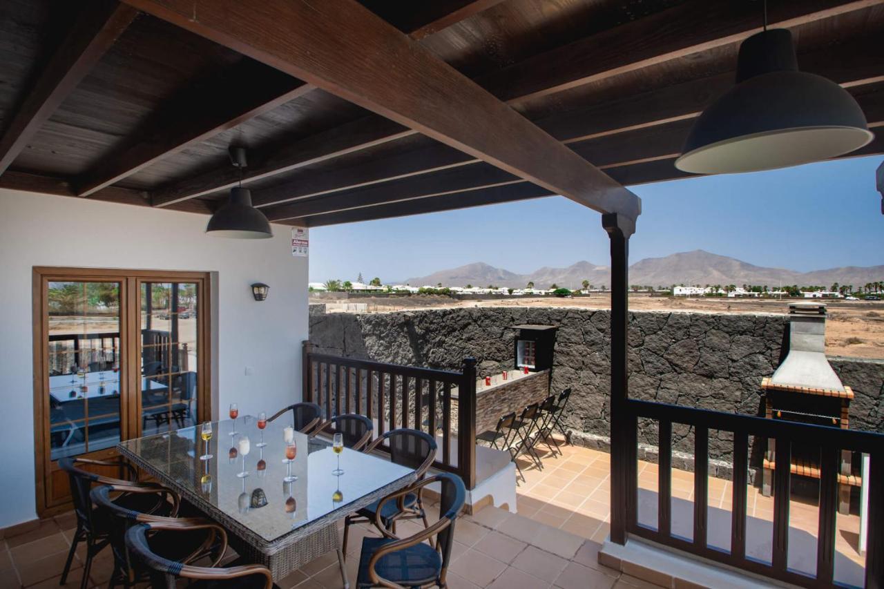 Villa Vista Reina - Luxury 6 Bedroom - Heated Pool- Views - Pool Table - Vista Lobos - Playa Blanca Exteriör bild