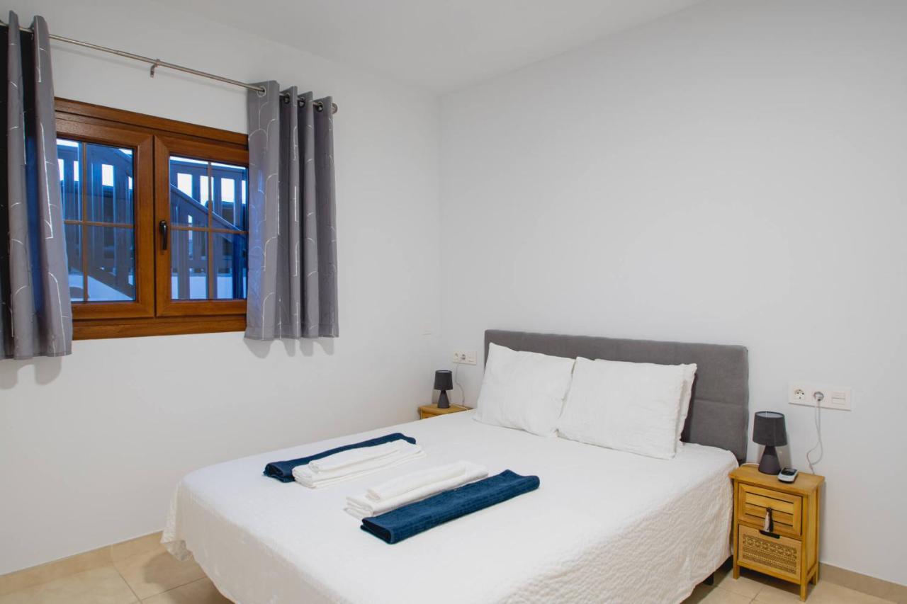 Villa Vista Reina - Luxury 6 Bedroom - Heated Pool- Views - Pool Table - Vista Lobos - Playa Blanca Exteriör bild